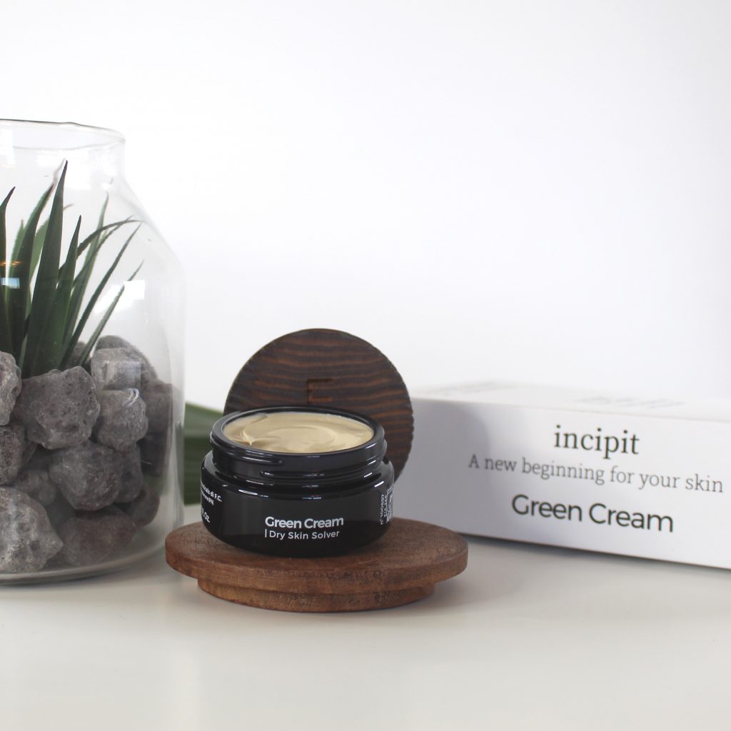 green-cream-dry-skin-solver-aperta